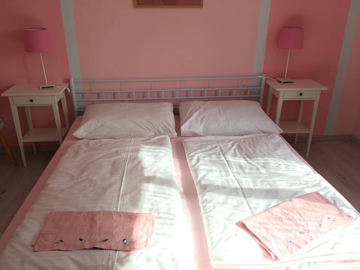 KremzeUbytovani U Horejsich Na Statku别墅 外观 照片